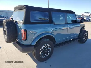 2022 Ford Bronco with VIN 1FMDE5DH6NLB13372, listed as a Copart auction lot 81352003 with 19,783 mi miles and Salvage title. Bid and sale history available at DreamBid. Image 3.