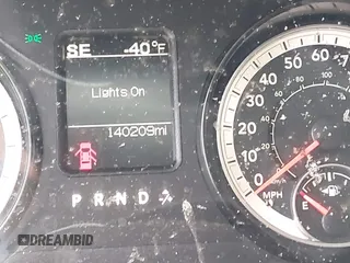 2016 Ram 1500 Express z VIN 3C6RR6KT1GG228318, wystawiony jako IAAI lot #41380007 z przebiegiem 140 209 mil mil oraz . Historia ofert i sprzedaży dostępna na DreamBid. Obrazek 15.