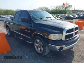 2005 Dodge 1500 SLT with VIN 1D7HA18D45S281797, listed as a IAAI auction lot 42039050 with 208,245 mi miles. Bid and sale history available at carsss.com. Image 1.