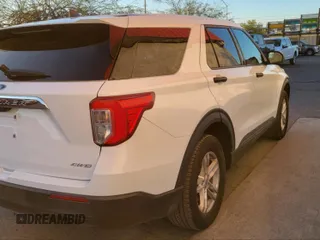 2022 Ford Explorer with VIN 1FMSK8BH8NGA49333, listed as a IAAI auction lot 41975456 with 73,420 mi miles. Bid and sale history available at carsss.com. Image 4.