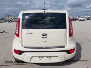 2012 Kia Soul + with VIN KNDJT2A63C7462882, listed as a IAAI auction lot 41162839 with 102,904 mi miles. Bid and sale history available at carsss.com. Image 16.