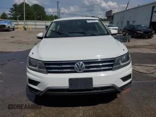 2018 Volkswagen Tiguan S z VIN 3VV1B7AX1JM083571, wystawiony jako Copart lot #54136505 z przebiegiem 137 173 mil mil oraz Szkoda całkowita • Salvage title. Historia ofert i sprzedaży dostępna na DreamBid. Obrazek 5.
