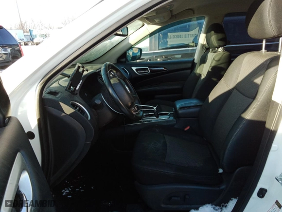2019 Nissan Pathfinder S with VIN 5N1DR2MN0KC627660, listed as a Copart auction lot 84723444 with 105487 miles and Clean Title. Bid and sale history available at carsss.com. Image 7.