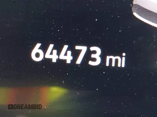 2021 Volkswagen ID.4 Pro S z VIN WVGTMPE20MP058882, wystawiony jako IAAI lot #42317440 z przebiegiem 64 473 mil mil oraz . Historia ofert i sprzedaży dostępna na DreamBid. Obrazek 15.