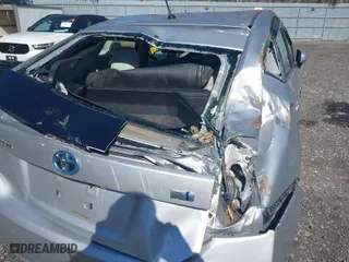 2013 Toyota Prius One with VIN JTDKN3DUXD5692270, listed as a IAAI auction lot 41744412 with 343,211 mi miles. Bid and sale history available at carsss.com. Image 6.