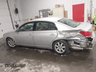 2010 Toyota Avalon XL with VIN 4T1BK3DB1AU362862, listed as a IAAI auction lot 41539466 with 168,762 mi miles and . Bid and sale history available at carsss.com. Image 15.