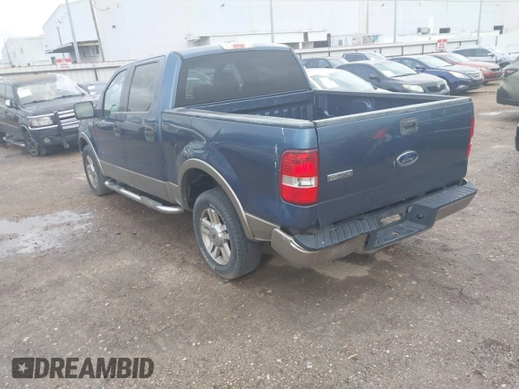 2005 Ford F-150 XLT z VIN 1FTPW12525FB16249, wystawiony jako IAAI lot #42040712 z przebiegiem 258 539 mil mil oraz . Historia ofert i sprzedaży dostępna na DreamBid. Obrazek 3.