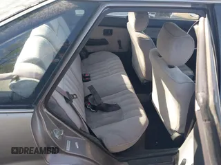 1990 Geo Prizm z VIN 1Y1SK7169LZ039342, wystawiony jako IAAI lot #42035615 z przebiegiem 182 352 mil mil oraz . Historia ofert i sprzedaży dostępna na DreamBid. Obrazek 8.