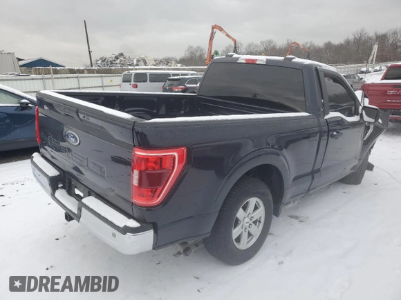 2022 Ford F-150 XL with VIN 1FTMF1E52NKE58502, listed as a Copart auction lot 87364464 with Not Provided miles and Salvage Title. Bid and sale history available at DreamBid. Image 3.