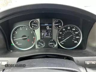 2013 Lexus LX 570 with VIN JTJHY7AX9D4100920, listed as a Copart auction lot 54273215 with 229,058 mi miles and Clean Title. Bid and sale history available at DreamBid. Image 8.