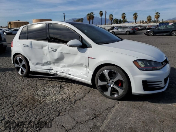 2015 Volkswagen GTI SE with VIN 3VW4T7AUXFM032332, listed as a Copart auction lot 42623355 with 102,334 mi miles and Salvage Title. Bid and sale history available at DreamBid. Image 4.