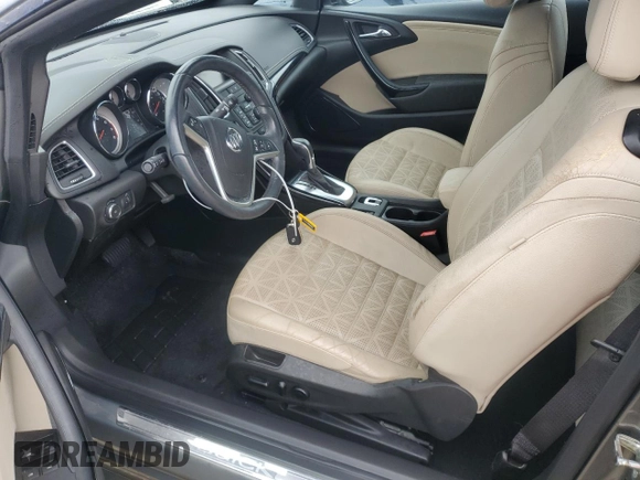 2018 Buick Cascada Premium с VIN W04WH3N56JG086913, выставлен на аукционе Copart как лот 73705314 с пробегом Не указан миль и На запчасти • Non repairable. История ставок и продаж доступна на DreamBid. Изображение 7.