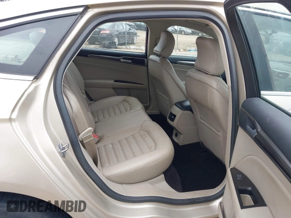 2017 Ford Fusion SE with VIN 3FA6P0HD3HR262321, listed as a IAAI auction lot 41948717 with 80,912 mi miles. Bid and sale history available at carsss.com. Image 8.