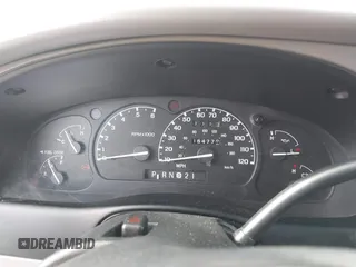 1998 Ford Explorer XL z VIN 1FMZU34E2WZB30557, wystawiony jako IAAI lot #41597870 z przebiegiem 164 778 mil mil oraz . Historia ofert i sprzedaży dostępna na DreamBid. Obrazek 7.