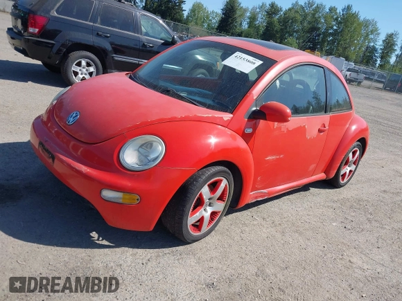2002 Volkswagen Beetle GLS with VIN 3VWCD21C92M429236, listed as a IAAI auction lot 42153808 with 175,538 mi miles and . Bid and sale history available at DreamBid. Image 2.