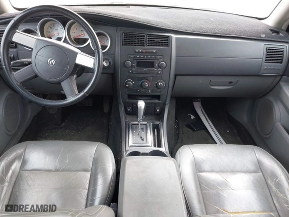 2005 Dodge Magnum SE with VIN 2D4FV48V75H129698, listed as a IAAI auction lot 41850776 with NaN miles. Bid and sale history available at carsss.com. Image 16.