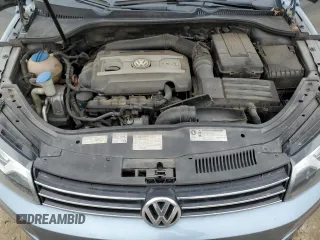 2013 Volkswagen Eos Komfort с VIN WVWBW8AH4DV001042, выставлен на аукционе Copart как лот 49492745 с пробегом 119 825 миль миль и Списание • Salvage title. История ставок и продаж доступна на DreamBid. Изображение 13.