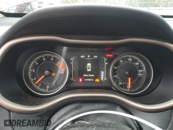 2016 Jeep Cherokee Latitude with VIN 1C4PJLCS1GW247965, listed as a Copart auction lot 80340364 with 114,182 mi miles and Salvage Title. Bid and sale history available at carsss.com. Image 9.