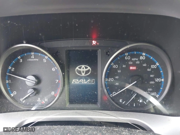 2018 Toyota RAV4 LE with VIN JTMZFREV4JJ183106, listed as a IAAI auction lot 41449468 with 114,719 mi miles. Bid and sale history available at carsss.com. Image 7.