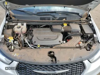 2022 Chrysler Pacifica Limited with VIN 2C4RC1GG7NR175799, listed as a Copart auction lot 63038045 with 32,317 mi miles and Clean title. Bid and sale history available at DreamBid. Image 12.