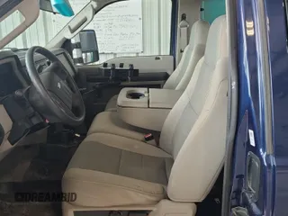 2008 Ford F-250 XL с VIN 1FTSX21R78EB73980, выставлен на аукционе IAAI как лот 42564791 с пробегом 168 150 миль миль и . История ставок и продаж доступна на DreamBid. Изображение 14.
