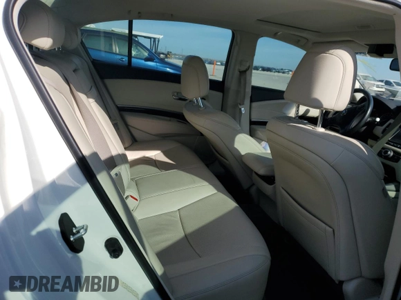 2015 Acura RLX Tech Pkg with VIN JH4KC1F50FC000398, listed as a Copart auction lot 41643615 with 122,834 mi miles and Salvage Title. Bid and sale history available at carsss.com. Image 10.