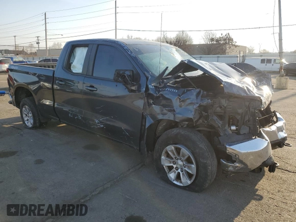 2020 Chevrolet Silverado 1500 LT with VIN 1GCRYDED4LZ219305, listed as a Copart auction lot 46810295 with 104,019 mi miles and Clean Title. Bid and sale history available at carsss.com. Image 4.