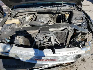 2002 GMC Sierra 2500HD Classic Work Truck with VIN 1GTHK24U12E186580, listed as a Copart auction lot 43469945 with 161,521 mi miles and Salvage Title. Bid and sale history available at carsss.com. Image 11.