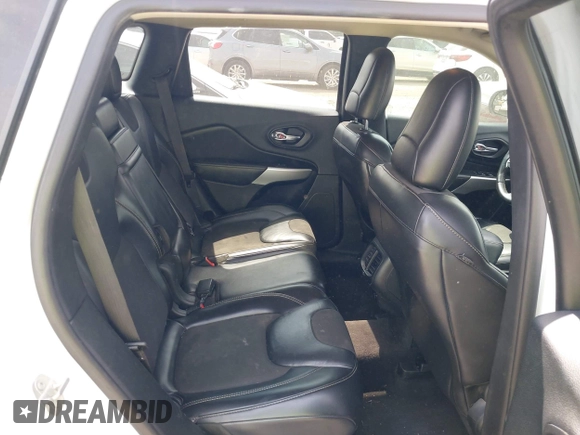 2018 Jeep Cherokee Latitude Plus with VIN 1C4PJLLX2JD557198, listed as a IAAI auction lot 41908907 with 155,195 mi miles and . Bid and sale history available at DreamBid. Image 8.