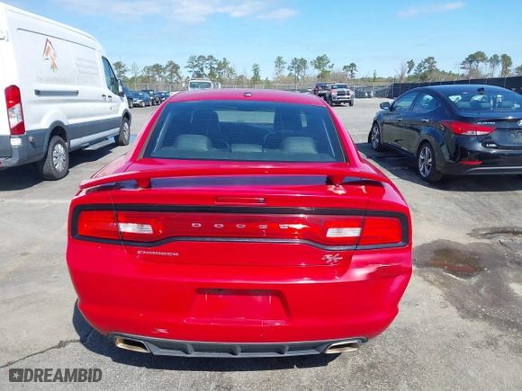 2011 Dodge Charger Road/Track with VIN 2B3CL5CTXBH524361, listed as a IAAI auction lot 41794916 with 296,260 mi miles. Bid and sale history available at carsss.com. Image 16.