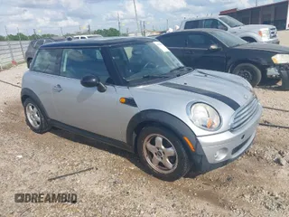 2008 MINI Hardtop with VIN WMWMF33578TU68033, listed as a IAAI auction lot 41939852 with 128,231 mi miles and . Bid and sale history available at DreamBid. Image 1.