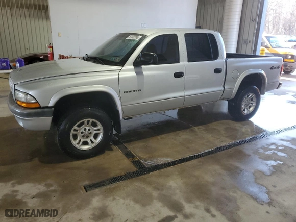 2003 Dodge Dakota Sport with VIN 1D7HG38N03S170907, listed as a Copart auction lot 46998985 with 97,805 mi miles and Salvage Title. Bid and sale history available at carsss.com. Image 1.