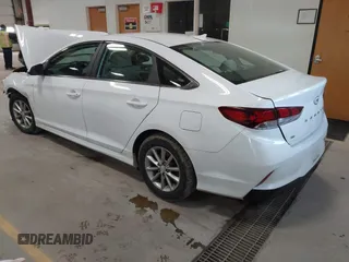 2018 Hyundai Sonata SE with VIN 5NPE24AF6JH601623, listed as a IAAI auction lot 41854043 with Not Provided miles and . Bid and sale history available at carsss.com. Image 3.