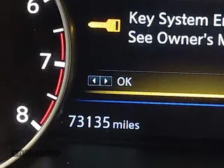 2017 Nissan Maxima SV z VIN 1N4AA6AP9HC416595, wystawiony jako IAAI lot #42385192 z przebiegiem 73 135 mil mil oraz . Historia ofert i sprzedaży dostępna na DreamBid. Obrazek 15.