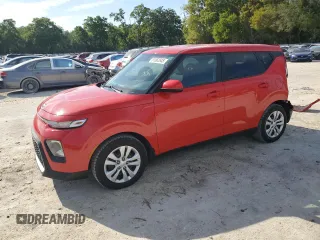 2020 Kia Soul LX with VIN KNDJ23AU7L7120911, listed as a Copart auction lot 51062645 with 86,711 mi miles and Salvage Title. Bid and sale history available at carsss.com. Image 1.