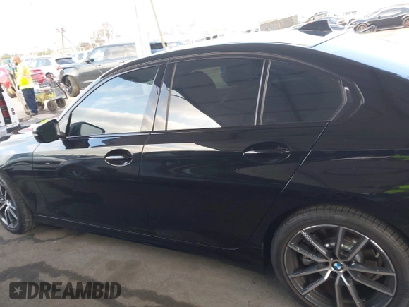 2020 BMW 3 Series 330i with VIN WBA5R1C07LFH37243, listed as a IAAI auction lot 42129217 with 22,767 mi miles. Bid and sale history available at carsss.com. Image 15.