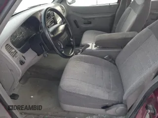 1996 Ford Explorer XL z VIN 1FMDU34X5TUA10188, wystawiony jako Copart lot #80354054 z przebiegiem 119 193 mil mil oraz Szkoda całkowita • Salvage title. Historia ofert i sprzedaży dostępna na DreamBid. Obrazek 7.