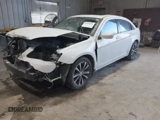 2012 Chrysler 200 S with VIN 1C3CCBHG1CN162040, listed as a IAAI auction lot 41265506 with 161,807 mi miles. Bid and sale history available at carsss.com. Image 2.