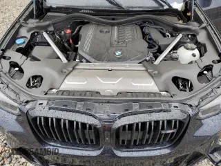 2024 BMW X4 M40i z VIN 5UX43DT09R9U93650, wystawiony jako Copart lot #50173205 z przebiegiem Nie podano mil oraz Szkody całkowita. Historia ofert i sprzedaży dostępna na DreamBid. Obrazek 14.