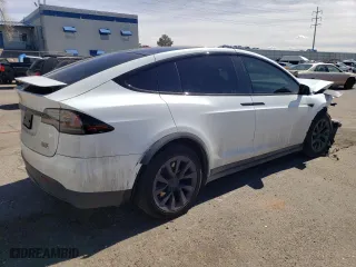 2022 Tesla Model X Plaid with VIN 7SAXCBE66NF355071, listed as a Copart auction lot 43943003 with 6,153 mi miles. Bid and sale history available at carsss.com. Image 3.