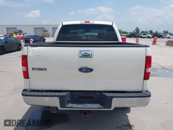 2008 Ford F-150 XLT с VIN 1FTPW12V98FA94593, выставлен на аукционе IAAI как лот 42402977 с пробегом 220 465 миль миль и . История ставок и продаж доступна на DreamBid. Изображение 17.