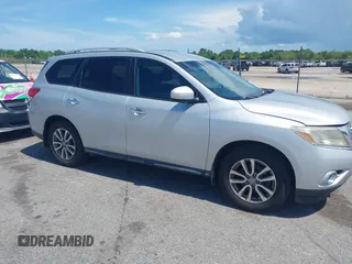 2015 Nissan Pathfinder SV with VIN 5N1AR2MN4FC698515, listed as a IAAI auction lot 42585800 with 202,005 mi miles and . Bid and sale history available at DreamBid. Image 13.