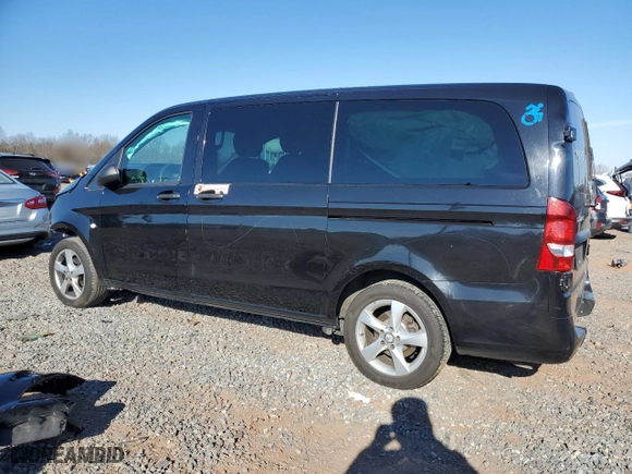 2018 Mercedes-Benz Metris Passenger Van with VIN WD4PG2EE4J3393453, listed as a Copart auction lot 46002125 with NaN miles and Clean Title. Bid and sale history available at carsss.com. Image 2.
