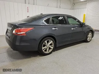 2013 Nissan Altima 2.5 SL with VIN 1N4AL3AP6DN402712, listed as a Copart auction lot 51303055 with 132,568 mi miles and Clean Title. Bid and sale history available at carsss.com. Image 3.