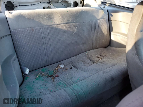 1993 Geo Metro z VIN 2C1MR2465P6722399, wystawiony jako Copart lot #78855304 z przebiegiem 224 126 mil mil oraz Szkoda całkowita • Salvage title. Historia ofert i sprzedaży dostępna na DreamBid. Obrazek 10.