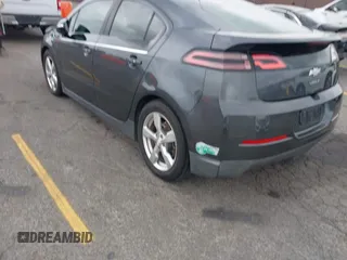 2013 Chevrolet Volt with VIN 1G1RH6E48DU105696, listed as a IAAI auction lot 42121876 with 135,666 mi miles and . Bid and sale history available at carsss.com. Image 3.