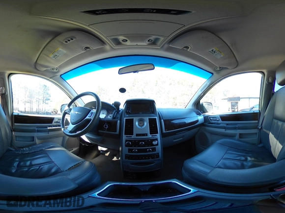 2010 Chrysler Town & Country Touring with VIN 2A4RR5DX0AR320261, listed as a IAAI auction lot 41816276 with 260,000 mi miles. Bid and sale history available at carsss.com. Image 18.