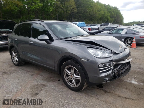 2014 Porsche Cayenne with VIN WP1AA2A22ELA08652, listed as a Copart auction lot 52549315 with 88,274 mi miles and Salvage Title. Bid and sale history available at DreamBid. Image 4.