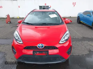 2018 Toyota Prius One z VIN JTDKDTB34J1604846, wystawiony jako IAAI lot #41976214 z przebiegiem 68 949 mil mil oraz . Historia ofert i sprzedaży dostępna na DreamBid. Obrazek 13.