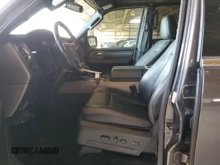 2017 Ford Expedition Platinum z VIN 1FMJU1LT7HEA85434, wystawiony jako Copart lot #54324975 z przebiegiem 85 396 mil mil oraz Szkoda całkowita • Salvage title. Historia ofert i sprzedaży dostępna na DreamBid. Obrazek 7.